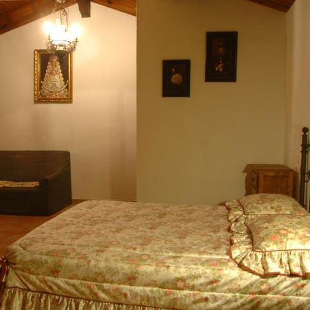 El Romerito Guest House Zalamea la Real Екстериор снимка