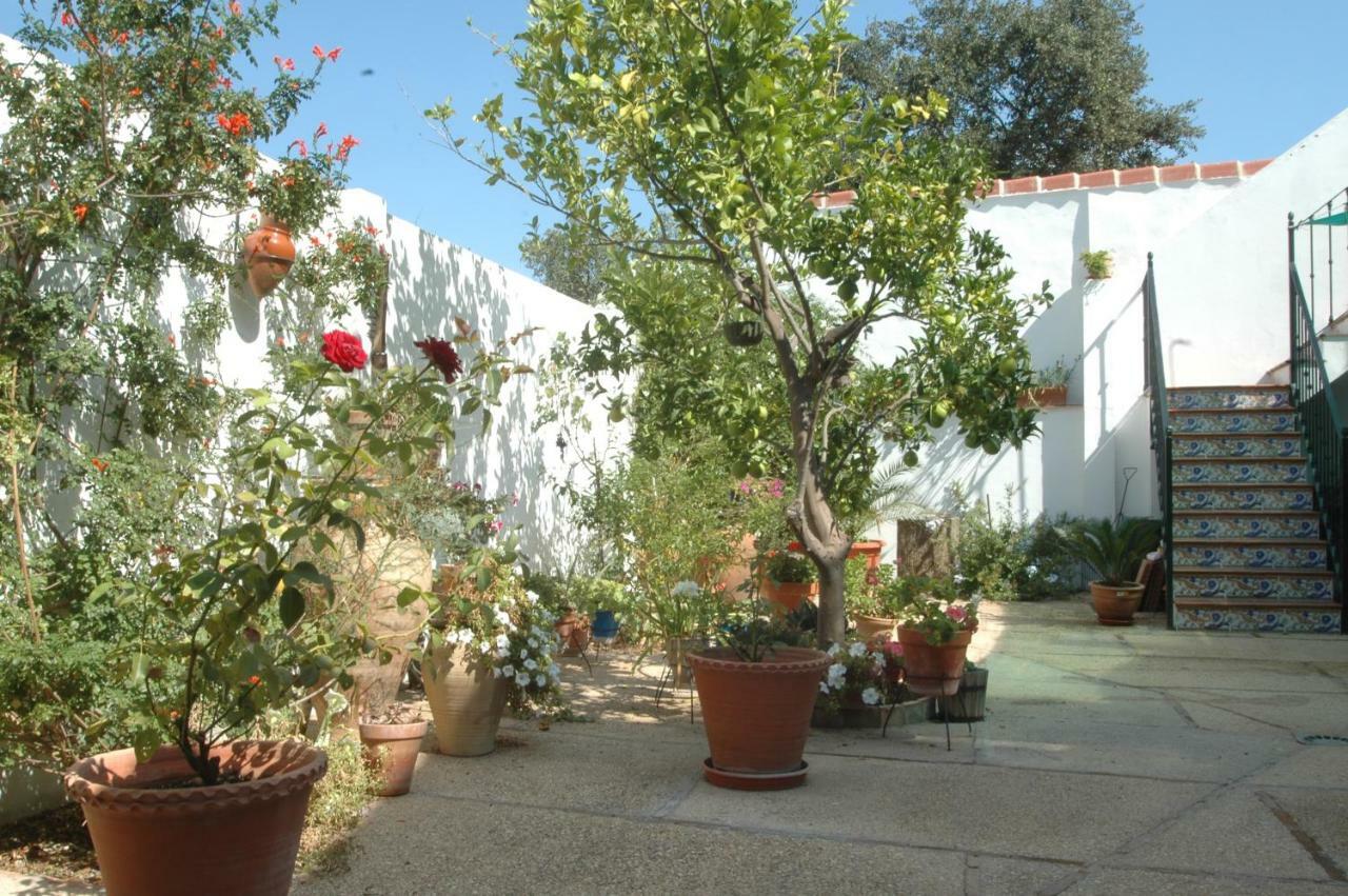 El Romerito Guest House Zalamea la Real Екстериор снимка
