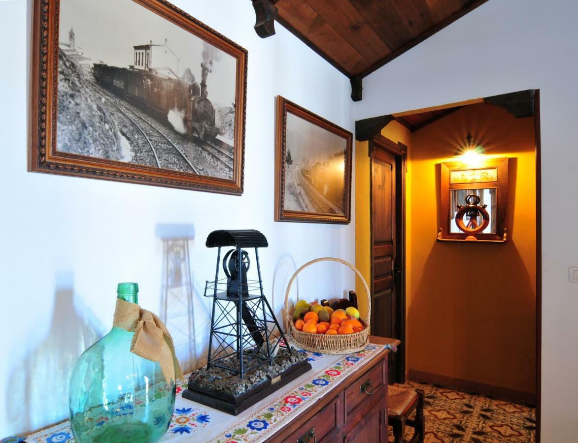 El Romerito Guest House Zalamea la Real Екстериор снимка
