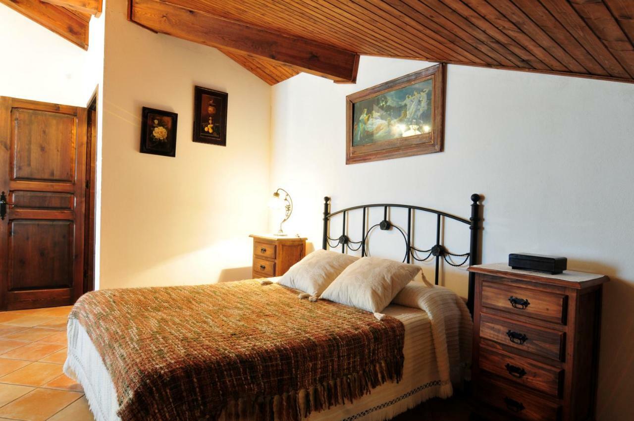 El Romerito Guest House Zalamea la Real Екстериор снимка