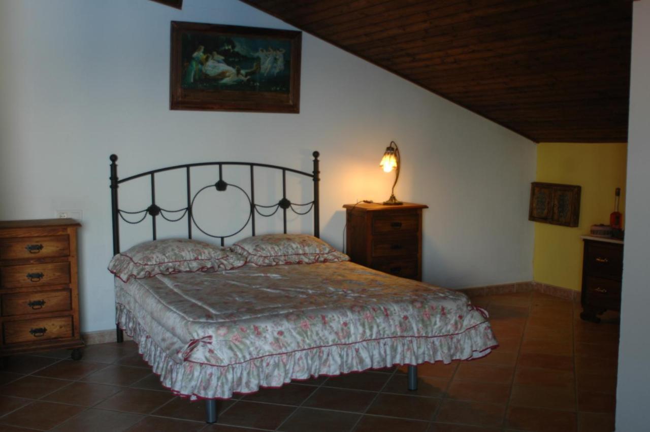 El Romerito Guest House Zalamea la Real Екстериор снимка